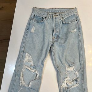 Carmar mid rise jeans cropped and ripped Size 26